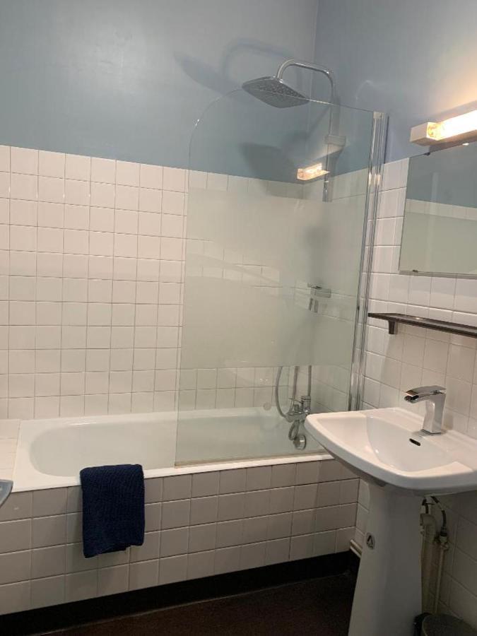 Caveau Du Rond Point Buxy Exterior photo